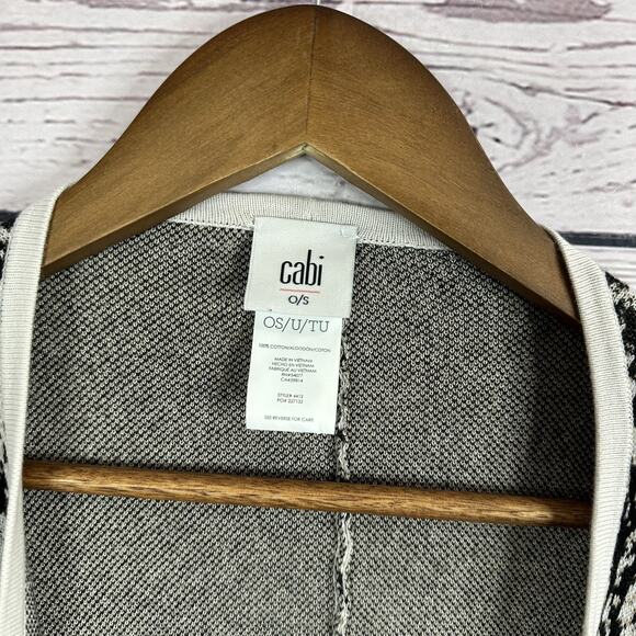 Cabi 4412 Serpent Wrap OS Gray Snake Print Knit Cape Python Sweater Stretch - Picture 4 of 12